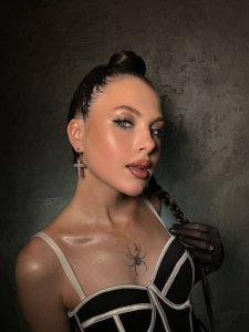 Аделина, 79804666560