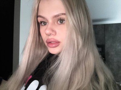 Гвен Стейси, 79856044785