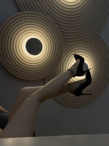 Лерочка, 79067272575