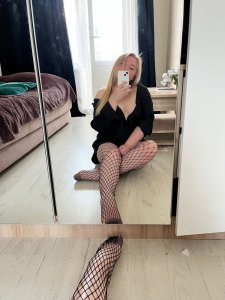 Виктория, 79998510215