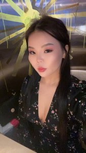 Эмили, 79661258729