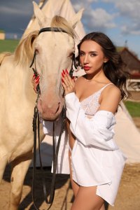 Кристина, 79296085340